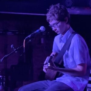 Elliott Fullam Instagram - NYC was spectacular! Thanks to everyone who came out! You were all so kind and wonderful and we appreciate you immensely! Special thanks to @torriweidinger for playing as well!!! #grateful #indie