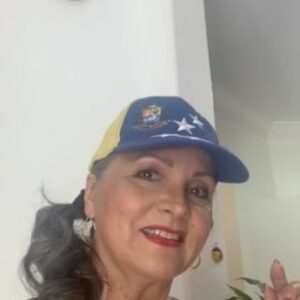 Elluz Peraza Instagram - 
