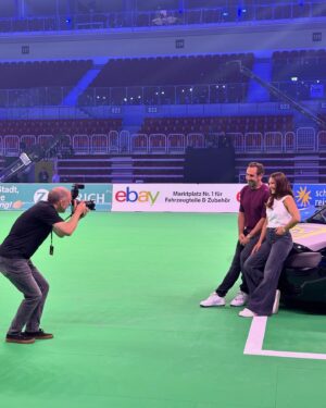 Elmar Paulke Instagram - Tomorrow my friends, die Autoball-EM, LIVE ab 20.15 Uhr @prosieben. 8 Nationen, @sebastianpufpaff für Deutschland 🇩🇪… @stevengaetjen moderiert, Reporterin @lauramahofmann und ich singe 🎤… come ooonnn.