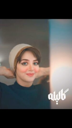 Elmira Dehghani Instagram - .
 با المیرا دهقانی  تا نفش آفرینی در قامت ویرجینیا  بر روی صحنه 
.
المیرا  بازیگر جوان و خوش آتیه  سینما و تاتر  با نقش‌ ویرجینیا  در نمایش #گالیله  این شب ها در سالن اصلی تاتر شهر با استقبال بسیار خوب  تماشاگران روبرو شده است 
.
نمایش «گالیله» به کارگردانی شهاب‌الدین حسین‌پور نوشته برتولت برشت و ترجمه حمید سمندریان است و دراماتورژی متن  نیز توسط محمد امیر یاراحمدی انجام شده است.
.
«گالیله» به تهیه‌کنندگی آزیتا موگویی که  در روزهای پایانی اجرا قرار دارد ، از جمله نمایش‌های پربازیگر و پر ستاره امسال است که از ۲۹‌فروردین ماه در سالن اصلی تئاتر شهر روی صحنه رفته است و با استقبال بی‌نظیر مخاطبان روبه‌رو شده است .

فرهاد آئیش، صدف اسپهبدی، المیرا دهقانی، محمد نادری، شهروز دل‌افکار، آرش فلاحت‌پیشه، رضا یزدانی، محمد معتضدی ،علیرضا ساوه درودی ، اشکان صادقی ، علیرضا مویدی ، سامان کرمی ، مانی کلاته ، یاشار خمسه و ... نقش‌آفرینان این نمایش هستند.
.
روزهای پایانی فروش بلیت این نمایش در سایت تیوال از طریق لینک tiwall.com/s/galilei3  و همچنین فروش بلیت ردیف هفت نیز در سایت گیشه تئاتر در دسترس علاقه‌مندان است.
تصویربردار و ساخت تیزر : سهیلا زمانی 

@azitamougouie
@shahab.hosseinpour
@elmiradehghani
@sadafespahbodi
@mohamadnaderi57
@rezayazdanii
@tiwallgram
@meysammirzaee
@maedehtahmasebii
@mohammadreza_cheraghali
@naviddorriii
@mohamad.motazedi
@ashkansadeghioriginal
@shahroozdelafkar
@arashfalahatpisheh
@samankaramii
@alirezamoayedi
@alireza_savehdoroudi
gishehtheater
@yasharkhamse
@mehrdad_abjar
@withsolii