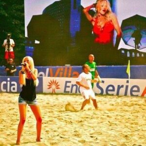 Élodie Bouche Instagram - Let’s share memories 💫
Italy 2012 🎵

It was a big surprise for my producers, Universal and myself when we got the news that we were number 1 in Italy with my single “Soundwaves” 🎵

A lot of people always ask me why I never share all my memories..
So thank you to push me for that because it’s part of my life, and now I’m ready to share it 🥰

Music makes the mood
Music make us fly in our own world
Music is life
 🤍♾🎵

#music