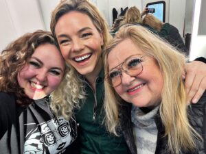 Eloise Mumford Instagram - i ♥️ these humans.
