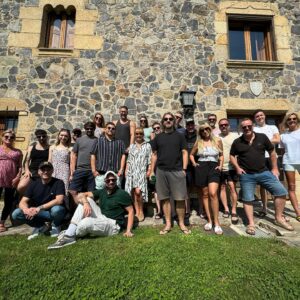 Eloy de Jong Instagram - Das Writing Camp in Barcelona hat total Spaß gemacht. Super Stimmung und tolle Ergebnisse! Ich danke allen die dabei waren 🙏🏻❤️ #neuesalbum #inthemaking 
Bilder: @steve_andrew_official @meisel_music @lucilemusicgroup @megensniels @kirsten_meisel