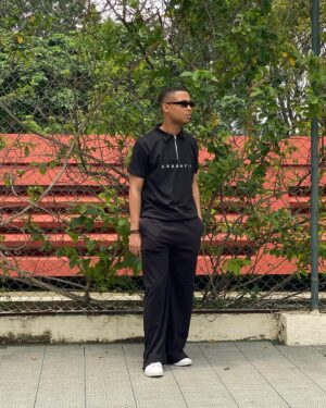 Emeka Nwagbaraocha Instagram - Touching grass cos you said so 🍃😮‍💨

Outfit by @urbanfitafrica 
.
.
#BoyOnFire #reels #explore
