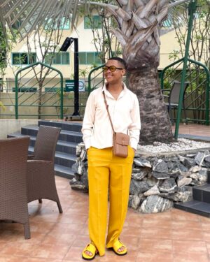 Emeka Nwagbaraocha Instagram - Day One at DRIF24
I’m enjoying Accra 🇬🇭❤️

Outfit  @izuudokwu 
Rings  @unrefyned_ 
Footwear @__footwears.ng 
Bag  @shopfrugal.co 
Glass  @thevaultluxuryhaul 

#BoyOnFire #Drif24
#Emeneks