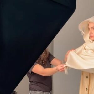 Emilio Insolera Instagram - @emilioinsolera @carolainsolera @anainsolera @livinsolera fantastic shooting with @lesliekeesuper and team @marghefabb @alessandraalba_ by @loropiana for @supermagazinenyc 

#loropiana
