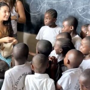 Emily Alexandra Guglielmo Instagram - 🇿🇦 So proud to have gone to Africa with @supportingwater ~ 

💙What a life changing experience ~ 

🤝 If you want to donate or get involved ~ DM me today 

💲A portion of every purchase from @emilyalexandracosmetics goes back into @supportingwater 

Our next Mission is Spring 2025

#supportingwater #waterislife #makingaglobalchange #elon #mombasa #watercrisis #foodcrisis #helpingsocieties