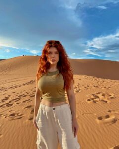 Actress Emily Ashby HD Photos and Wallpapers July 2024