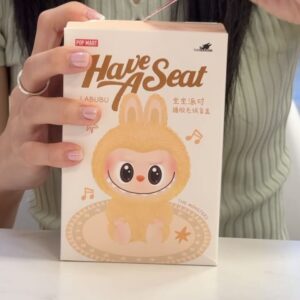 Emily Chan Instagram - Spreading some happy vibes on Monday morning 🌼