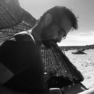 Emir Çubukçu Instagram - İşte bir #tb ve #içindetütüngeçenşiirler