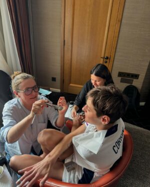 Emma Corrin Instagram - London that was so fun. Thanks for coming out for us, thanks for all your love and interest and support, cant wait for you to see the whole thing. RIO you’re next !! 

Thanks also my whole amazing crew @danielmartin81 @ginakanemakeup @publiceyecomms @harry_lambert @cartier @miumiu