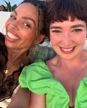 Emma Dabiri Instagram - Irish Mammies on tour !!! Is life allowed to be this fun? Is food allowed to taste this good ? Is the world allowed to be this beautiful?! WHAT A TRIP !!! Thank you for having us @terankahotelformentera !!! Seabass in mint leaf taco might be just one of THE BEST things I’ve ever tasted !!! Swimming in azure blue seas, biking around paradise (I’ve never been on an electric bike before   now I’m obsessed), Chi dancing, yoga and pilates, craic and deeps chats !!! BLISS 💫