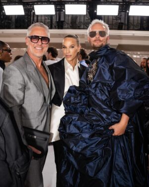 Emma Wiklund Instagram - What an amazing show!! ⭐️ THANK YOU @jeanpaulgaultier for inviting me to your beautiful #hautecouture show in Paris yesterday! 
So wonderful to be back in my old hometown Paris ❤️ for a few days. 

And thank you @franckduquenne for helping me feel fantastic in my JPG couture! 🙏 

Love you @fredrikrobertsson and @j_hellstrom for just being the best of friends.