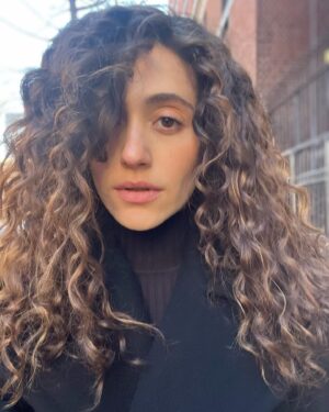 Emmy Rossum Instagram - 🧬 winter air dry 🧬