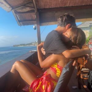 Enjy Kiwan Instagram - More ♥️ and magic from #bali