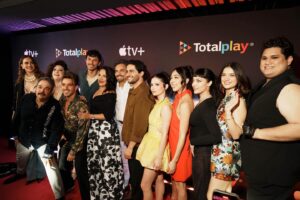 Enrique Arrizon Instagram - Acapulco Season 3 premiere night! We had a blast on our red carpet! ¡Ya llegó Apple TV  a tu Totalplay TV!
@appletv #AcapulcoTV