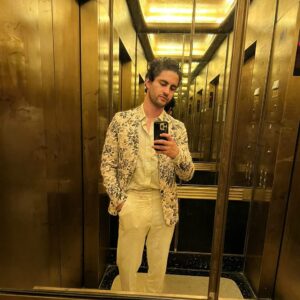 Enrique Arrizon Instagram - @gucci Fire Look 

By @lucakingston