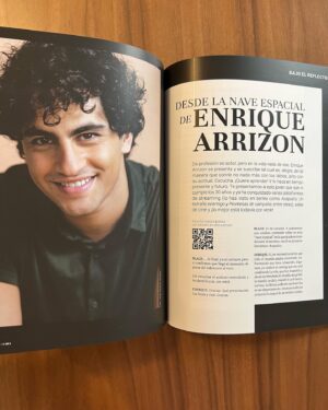 Enrique Arrizon Instagram - @revistablackmx preparó esta dinámica conmigo, platicamos de muchos temas distintos a los habituales y me sentí muy cómodo, una plática entre amigos 🫶🏼 toda mi familia ya me pidió la revista así que arrasé con todas las de Sanborns, pero estoy seguro que ya se reabastecieron así que vayan por la suya y lean la entrevista completa!
Gracias @linaglow por tan maravillosa entrevista, tu espacio es único 🤗
@jorgebphoto @sebastian_olivet gracias por las fotografías
Premiere Pic @lucakingston stylist 
@dannidoesit grooming