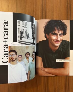 Enrique Arrizon Instagram - @revistablackmx preparó esta dinámica conmigo, platicamos de muchos temas distintos a los habituales y me sentí muy cómodo, una plática entre amigos 🫶🏼 toda mi familia ya me pidió la revista así que arrasé con todas las de Sanborns, pero estoy seguro que ya se reabastecieron así que vayan por la suya y lean la entrevista completa!
Gracias @linaglow por tan maravillosa entrevista, tu espacio es único 🤗
@jorgebphoto @sebastian_olivet gracias por las fotografías
Premiere Pic @lucakingston stylist 
@dannidoesit grooming