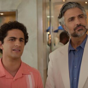 Enrique Arrizon Instagram - @jaimecamil querido feliz cumpleaños 🥳 Gracias por sumarnos tanto en esta tercera temporada, trabajamos muy bien en equipo y disfrutamos mucho el set, eso a la audiencia le encanta! Te mando un abrazo, te deseo mucha salud, felicidad y amor.
