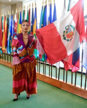 Envy Peru Instagram - I am incredibly proud as a Peruvian/Dutch queen to be one of the first drag queens ever entering the UN during the 2024 High Level Political Forum (HLPF), a political event where world leaders discuss the UN’s sustainable development goals. This is a beautiful opportunity to make my voice heard.

It’s important to me to speak on a global level about how I envision the future as part of the LGBTQIA  community. There are too many places worldwide where being queer is forbidden and sometimes criminalized. I find that shocking in the year 2024.

This event was organized by COC Netherlands, UN Women, UNDP, and the Permanent Mission of the Kingdom of the Netherlands to the UN and hosted by me.

Alongside with activists from Armenia, Kenya, Namibia, Nepal, Uganda, and Zimbabwe we shared stories from our lives and dreams of an inclusive future

Drag is a form of self-expression and political activism that contributes to diversity and inclusivity and embodies the concept; Leave no one behind. Drag has the capacity to challenge socioeconomic and political narratives. Organizers hope that bringing drag to the UN can be a symbol that reminds us that this world needs a queer future of care. ❤️🌎

#unitednations #envyperu #humanrights #trending

Photo: @richardkoek
Wearing: @claesiversen
Hair: @wigmayson