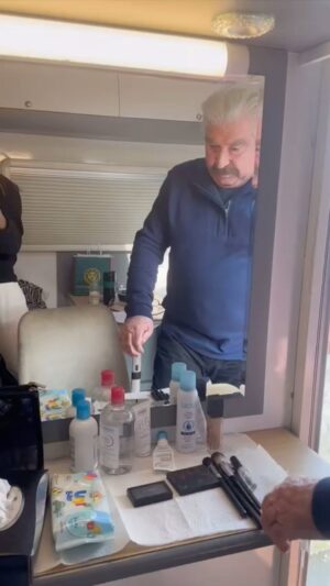 Erdal Özyağcılar Instagram - İşte bu kadar..
“GADDAR” her cuma saat 20.00 NOW Tv de…iyi seyirler efendim.