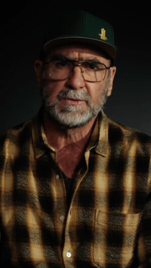 Éric Cantona Instagram - Bisan Owda (Wizard Bisan), displaced journalist from Gaza, March 2024 - read by Eric Cantona, soccer player and actor.