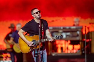 Eric Church Instagram - 7.13.24 // Newton, IA // Iowa Speedway

📷: Hy-Vee and NTT INDYCAR SERIES