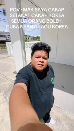 Eric Fuzi Instagram - Apa lagi yang mak awak tak puas hati? Nama kawan2 dia pun saya hafal tau! 
@hoondoo_official @hooniverseon