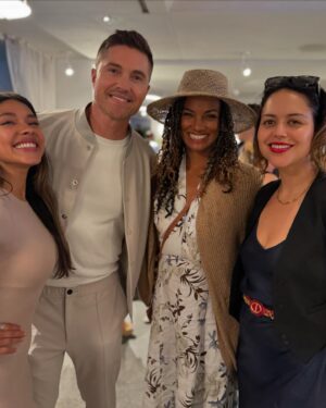 Eric Winter Instagram - One more peak into @therookieabc Comic-Con 2024
#therookie #comiccon