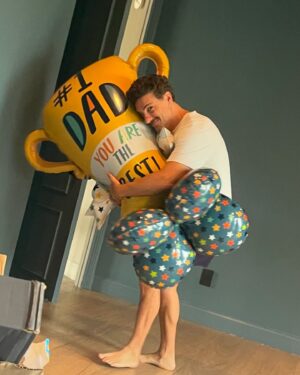 Erick Elías Instagram - “Es fácil ser buen padre cuando se tienen buenos hijos.”
@ricardoelias  #felizdiadelpadre ❤️ 🧿