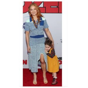 Erika Christensen Instagram - What a difference a day makes…! Family time at the premiere of Cheaper by the Dozen, on @disneyplus tomorrow. Kid-approved. ❤️ (Also watch Turning Red on @disneyplus because we’ve watched it 5 times since last Friday and Mei-Mei is obviously my spirit animal.)