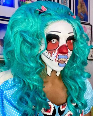 Erika Klash Instagram - Did someone say “toon dip”?? Thank you to all who joined me on stream this week. 🥰🥰🥰 See you next week for Sonic Heroes, @gayming.live & more Cuphead DLC!