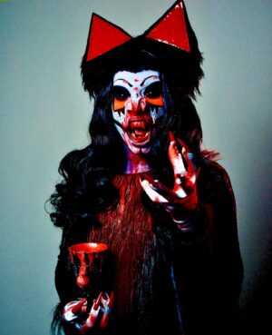 Erika Klash Instagram - 🩸🦇🎥 Technicolor Bat Hostess 🩸🦇🎥 (Take 2) 
📸 by @cashmonetdrag 
There’s so much exciting stuff happening today!
🦇
My Dragula Titans Ep. 2 Recap/Kiki at 6PM ET on my Twitch channel. 
🦇
My tribute to The Vampira Show is now live on my YouTube channel!
🦇
@bouletbrothersdragula Titans Ep. 3 goes live at MON 9PM PT / TUE 12AM ET on @shudder !