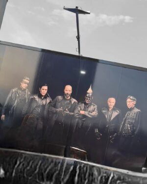Erika Toa Russo Instagram - Always rock, never unrock🤟🥳🤩 #Rammstein2024 ❤️‍🔥
.
Best concert show ever! Un poco del concierto y de mi embale💋
.
.
.
#Toa #metalhrad #industrialmetal #Concertseason #summer2024 #Estate2024 #concerti #Rammstein #campovolo #ReggioEmilia #Italy #rock