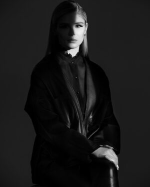 Erin Moriarty Instagram - Spent the day with @theamazingmagazine and had so much fun (and it’s NOT at all because they made me look far cooler than I am) 🖤. THANK YOU, Team Amazing: @theamazingmagazine @richardmachadophotography @donaldlawrence8 @chadandrehair @nadineortega_ @lynxproductionsinc @leiphillips @sabreenahrochelle