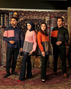 Errina GD Instagram - Proudly Present New Couple Set Series🤍

Couple set batik with nice design, good materials and elegant for daily or formal events!! available in 4 Series. Check it out now!! 

Special thanks for @farahcarpetsofficial for nice venue and great hospitality ❤️

Chat us for more details:
Whatsapp : 081188811183
Shopee : Lenshan.id
Tokopedia : Lenshan
Tiktokshop : Lenshan.id
Offline Store : 
📍Ruko commercial park blok G no 17 kota wisata cibubur
📍Alun Alun Indonesia West Mall, Mall Grand Indonesia Lt 3

#coupleset #seragam #batikmodern #stylewithlenshan