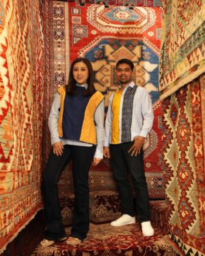 Errina GD Instagram - Proudly Present New Couple Set Series🤍

Couple set batik with nice design, good materials and elegant for daily or formal events!! available in 4 Series. Check it out now!! 

Special thanks for @farahcarpetsofficial for nice venue and great hospitality ❤️

Chat us for more details:
Whatsapp : 081188811183
Shopee : Lenshan.id
Tokopedia : Lenshan
Tiktokshop : Lenshan.id
Offline Store : 
📍Ruko commercial park blok G no 17 kota wisata cibubur
📍Alun Alun Indonesia West Mall, Mall Grand Indonesia Lt 3

#coupleset #seragam #batikmodern #stylewithlenshan