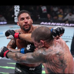 Eryk Anders Instagram - Built for this 
10 days out

#yaboi #beautifulhair