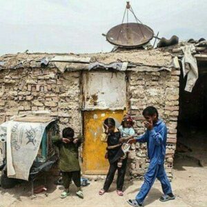 Esmael Barari Instagram - ‏در روز جهانی تلویزیون عرض خسته نباشیدی بگیم به همه ۵۰ هزار کارمند سیمای ملی و بودجه میلیاردی اش در حالی که در حلبی آبادهای حاشیه های شهر هم ماهواره خودنمایی می کنه و‌کسی تلویزیون نمی بیند !
