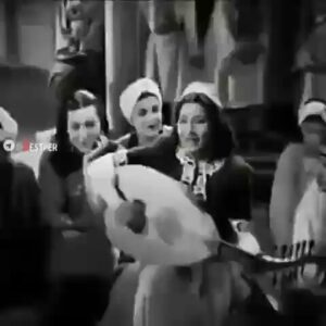 Esmael Barari Instagram - سالهاست به این نتیجه رسیده ام که کلیه آثار هنری بویژه موسیقی معاصر ایرانی، برداشتی از منابع دور و نزدیک جهانی است. سرانجام منبع استاد شجریان هم کشف شد. 
ربنا..
فیلم سلامه ۱۹۴۴
ترانه: ام کلثوم
@cinema_student