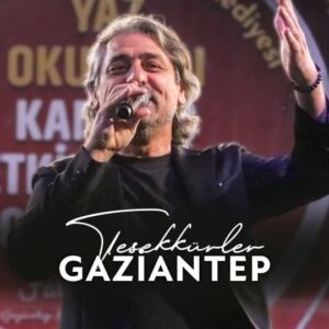 Eşref Ziya Terzi Instagram - TEŞEKKÜRLER GAZİANTEP

@esrefziya @fatmasahin @gaziantepbeld

#eşrefziya
#esrefziya #akustik #ezgi #ilahi #marş #enstrümantal #marmaramüzik #konser #eşrefziyaofficial #eşrefziyakonser #canlıperformans #eskimeyenezgiler #gaziantep #gaziantepkonseri #gaziantepbüyükşehirbelediyesi #medeniyetsehrigaziantep