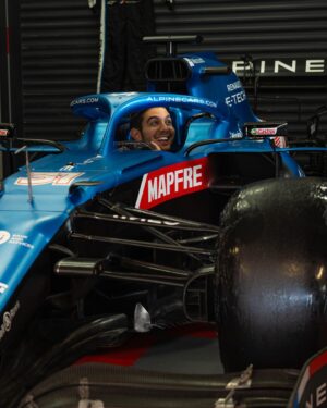 Esteban Ocon Instagram - My @alpinef1team race winning car has a new home 💙 an extremely special day as we welcome the Hungarian GP A521 to the family garage! 🏆