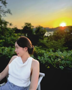 Esther Liu Instagram - 七夕沒有可放閃的人
但這篇絕對是
#最想要情侶視角 
😏😏😏😏😏😏
✨✨✨✨✨✨

牛郎織女一年只見一次到底怎麼快樂🤷🏻‍♀️
所以自己就要夠快樂