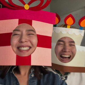 Esther Liu Instagram - 收穫了很多很多愛
每個心意跟驚喜
都把我感動的亂七八糟

還好
平時對大家挺好
生日時大家對我好好🥹

讓我們一直這樣好來好去
好到天荒地老

深深愛著所有愛我的以及我愛的

#love