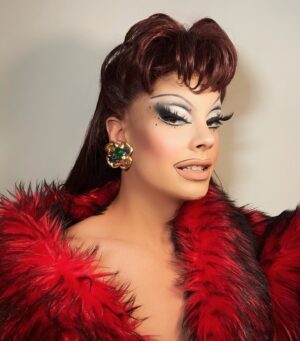 Etcetera Etcetera Instagram - did y’all hear that elmo is missing? so sad. anyway, do you like my new coat? ‼️💋 #dragishappening