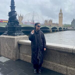 Etcetera Etcetera Instagram - uk dumpy wumpalina ‼️💋 thank you to everyone who gave me a stage, a place to sleep or a shot of fireball while i was here ❣️ love you all very much and i can’t wait to scuttle back <3