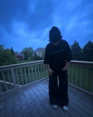 Ethan Cutkosky Instagram - txt me™