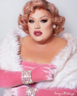 Eureka O'Hara Instagram - 🧐 💜💎🏳️‍⚧️🐘👑
.
It’s been quite a year for all of us. Heartbreak, triumph, pain, happiness, anger, and all the other emotions in between. Something I’ve learned is I deserve all of these emotions and it’s my responsibility to respect them and choose how I react to them. It’s been the hardest thing I’ve ever done and the easiest all at the same time; that is to Live MY LIFE FOR ME! Something through my recovery journey and therapy helped open myself up to the truth of who I am, something fully changed in me. It made me happy. Truly, now I make the right decisions for myself and the people I love. I’m not perfect and that’s ok. Cause I have been torn and damaged and beaten and etc…. BUT that’s no longer all I remember. I have a beautiful family and friends and support and I Am respecting myself! I wish us all the best New Year! No new year new me. Just New Year New way of taking care of me! 💜👑
📸: @magnushastings 
💇‍♀️: @stevenaustinhairartist @itsjustlyle 
💄: @___jmp___ 
👗: @theplusbus