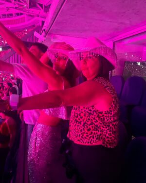 Eva González Instagram - Lo de anoche con @karolg #bichotaseason
